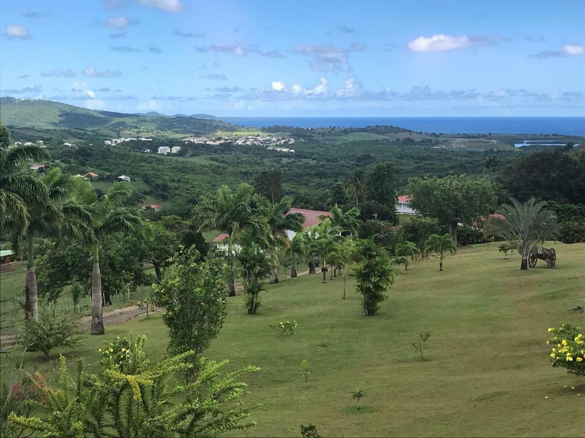 Villa 1 De Standing 80M2 Avec Piscine Et Vue Imprenable Sur La Mer Et Sur La Campagne Riviere-Salee Esterno foto